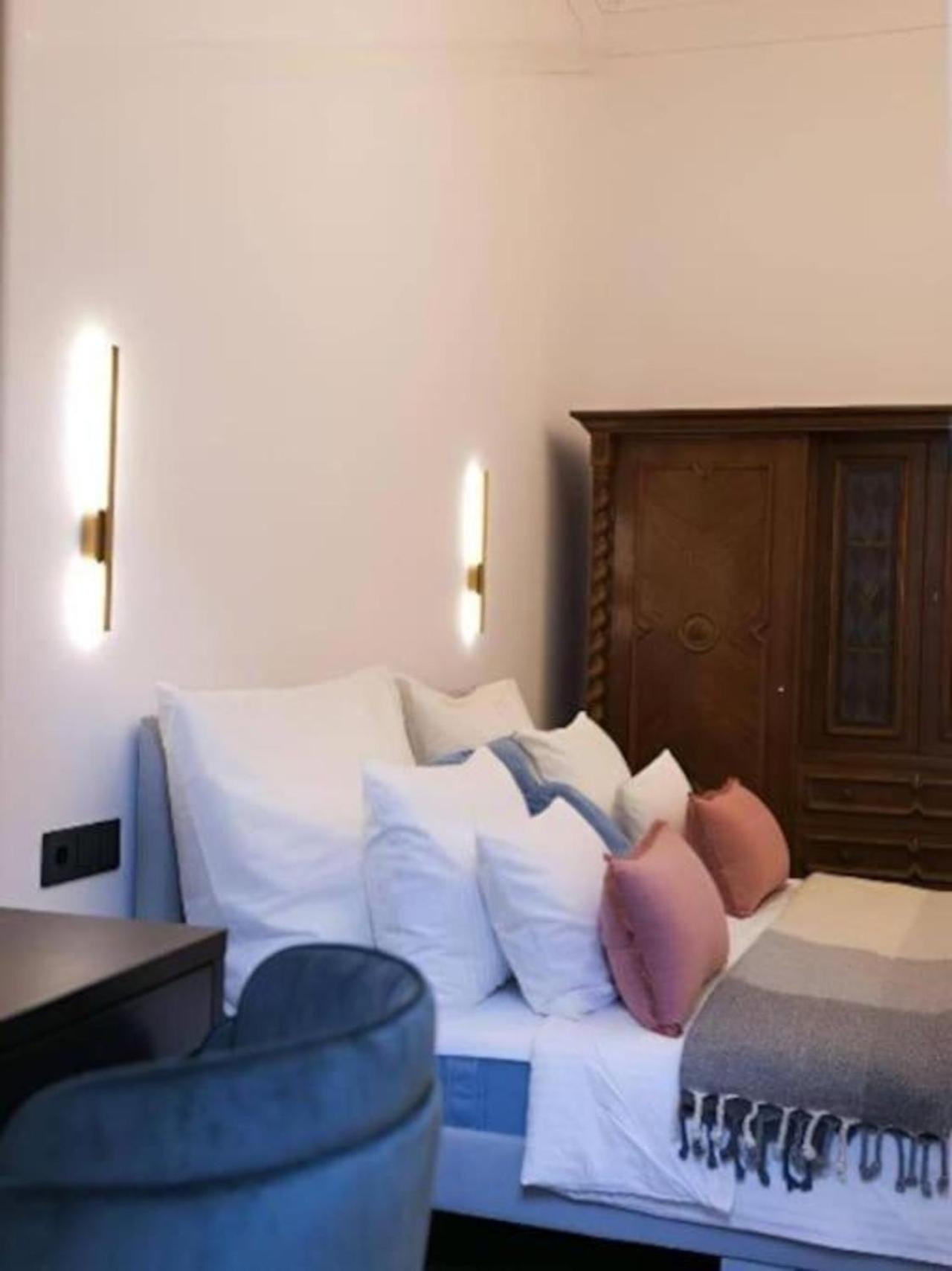 Apartment Premium Luxury Opera Near Opera And Basilica