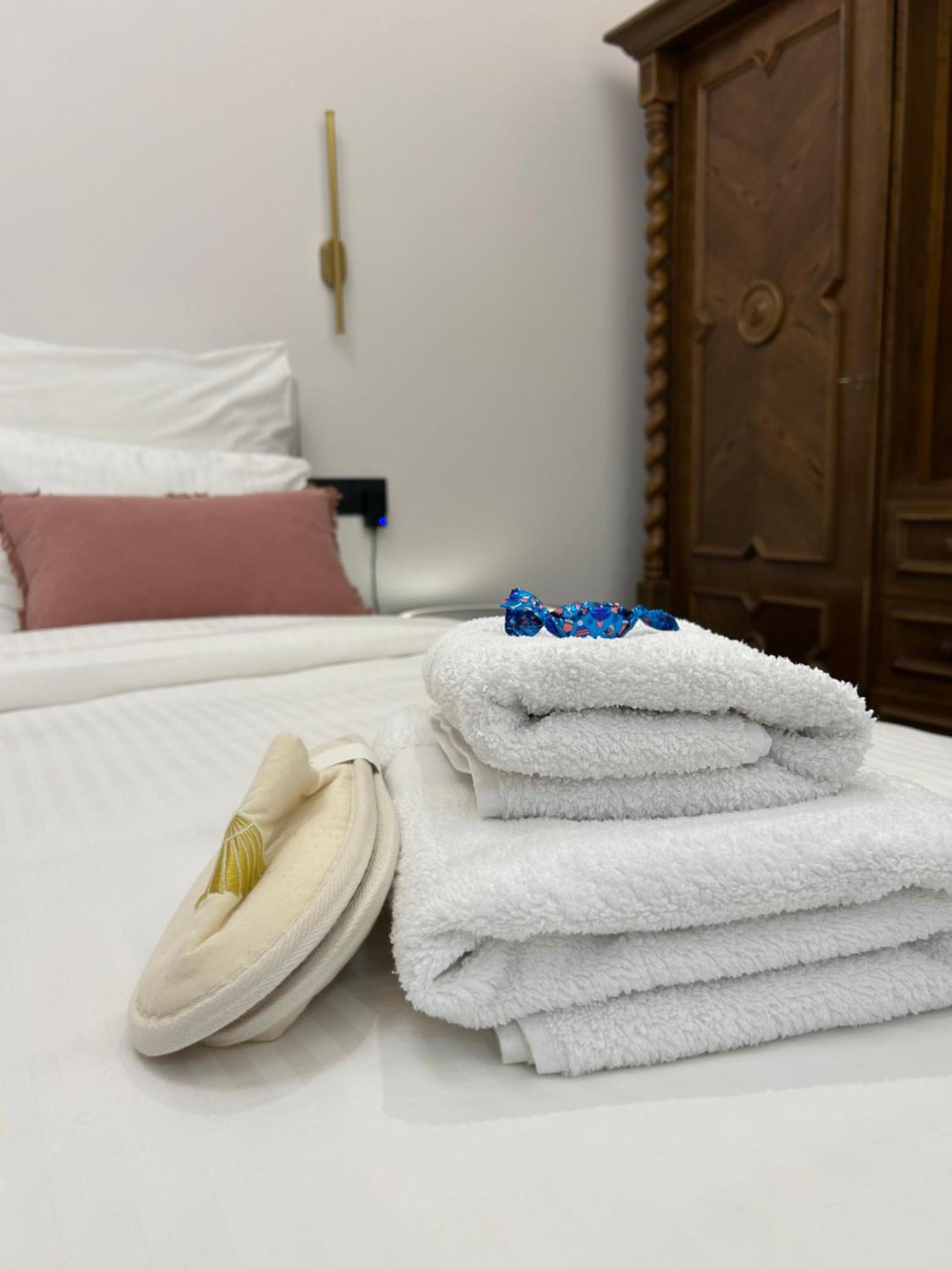 Premium Luxury Opera Near Opera And Basilica Budapest
