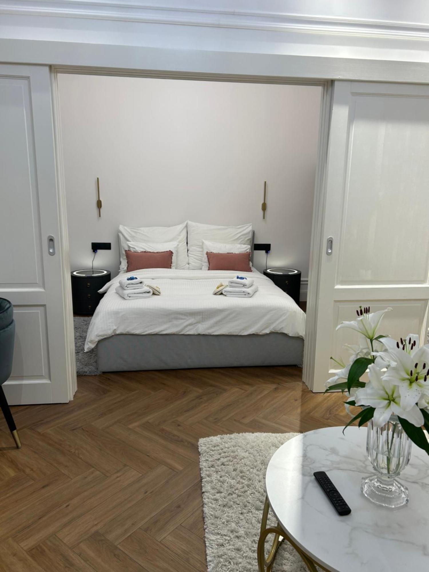 Apartment Premium Luxury Opera Near Opera And Basilica Budapest