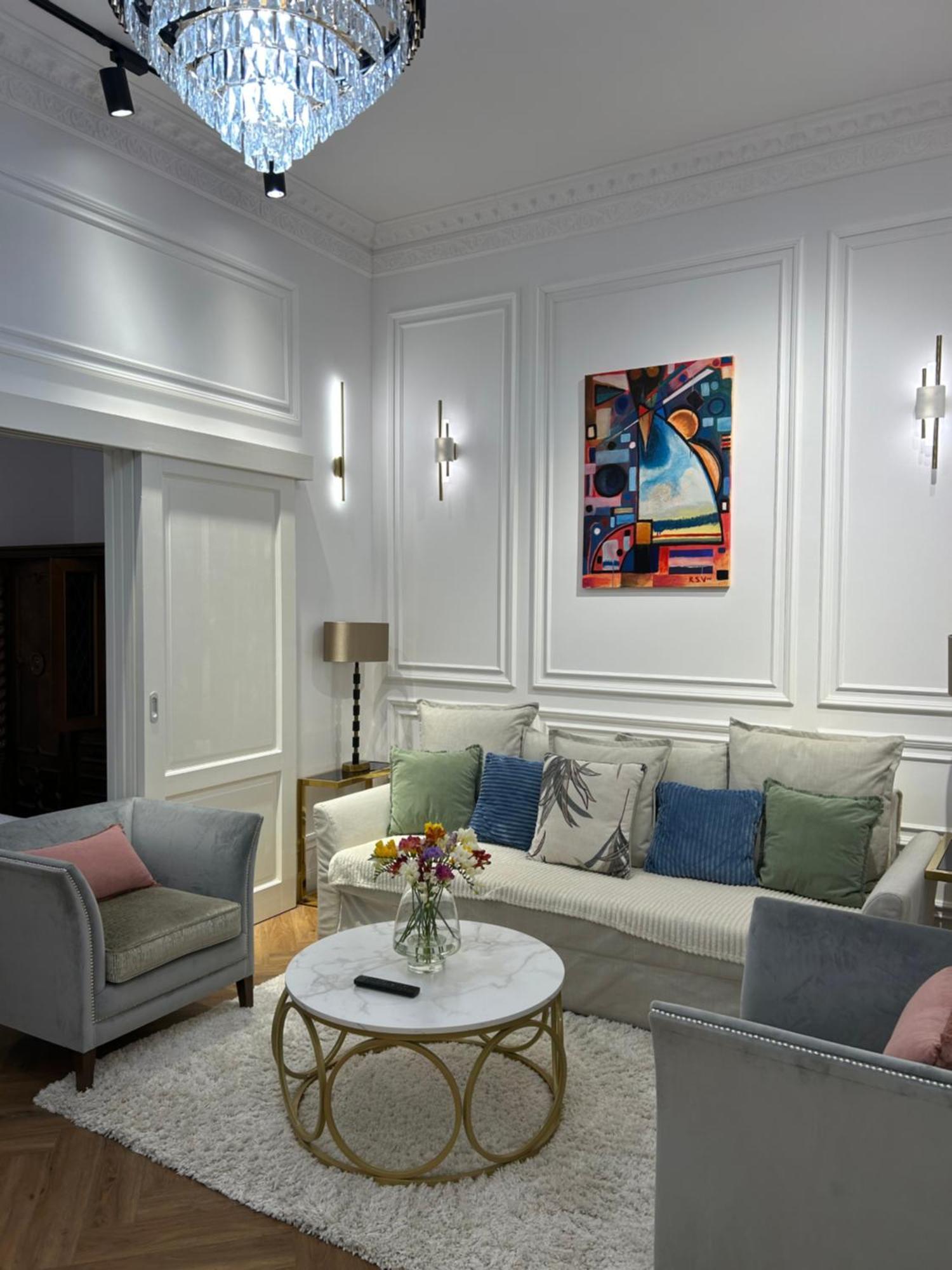 Premium Luxury Opera Near Opera And Basilica