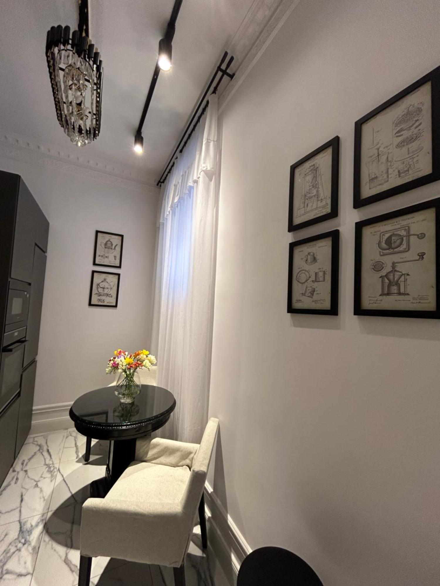Premium Luxury Opera Near Opera And Basilica Apartment Budapest
