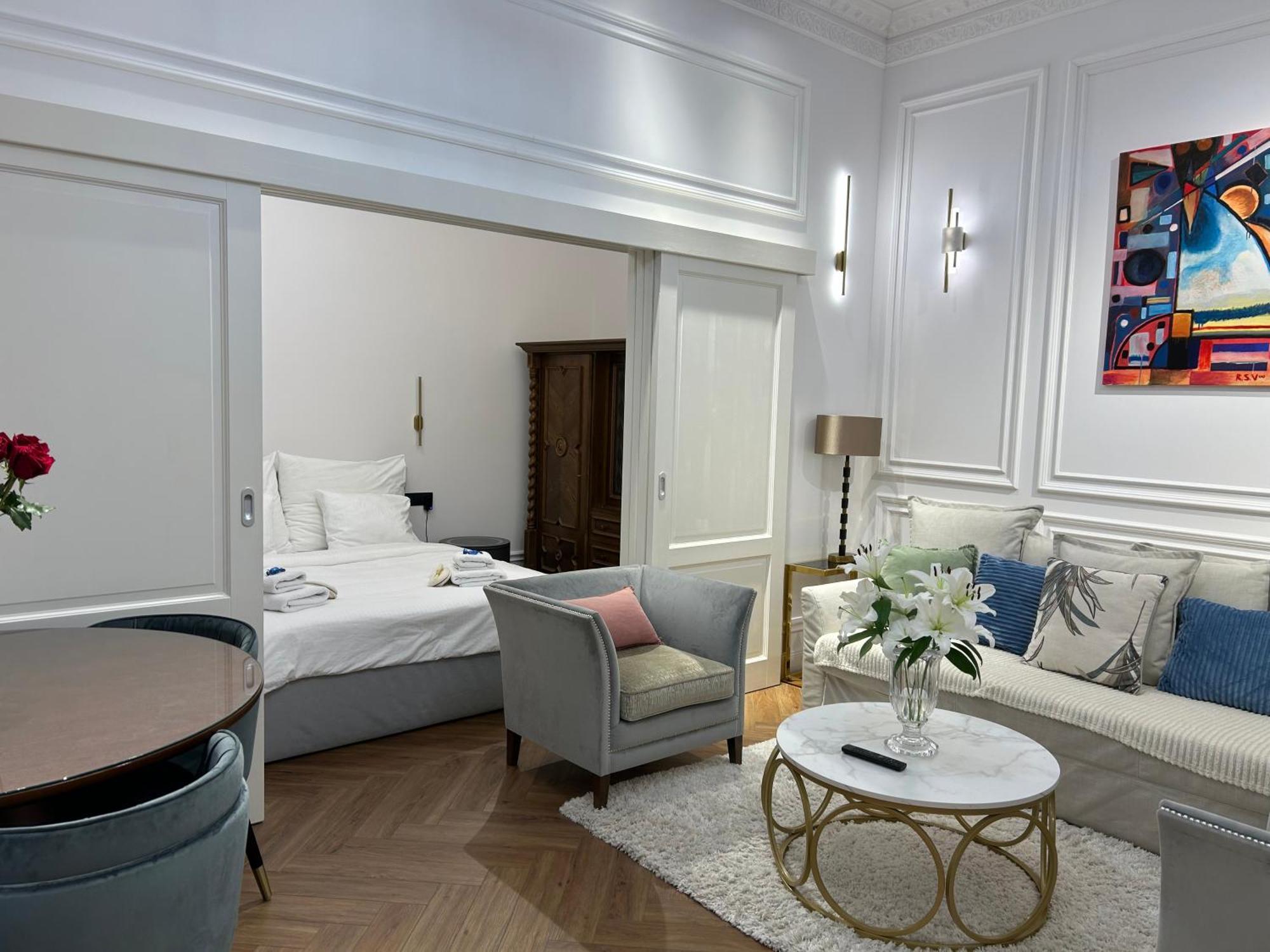 Premium Luxury Opera Near Opera And Basilica Budapest