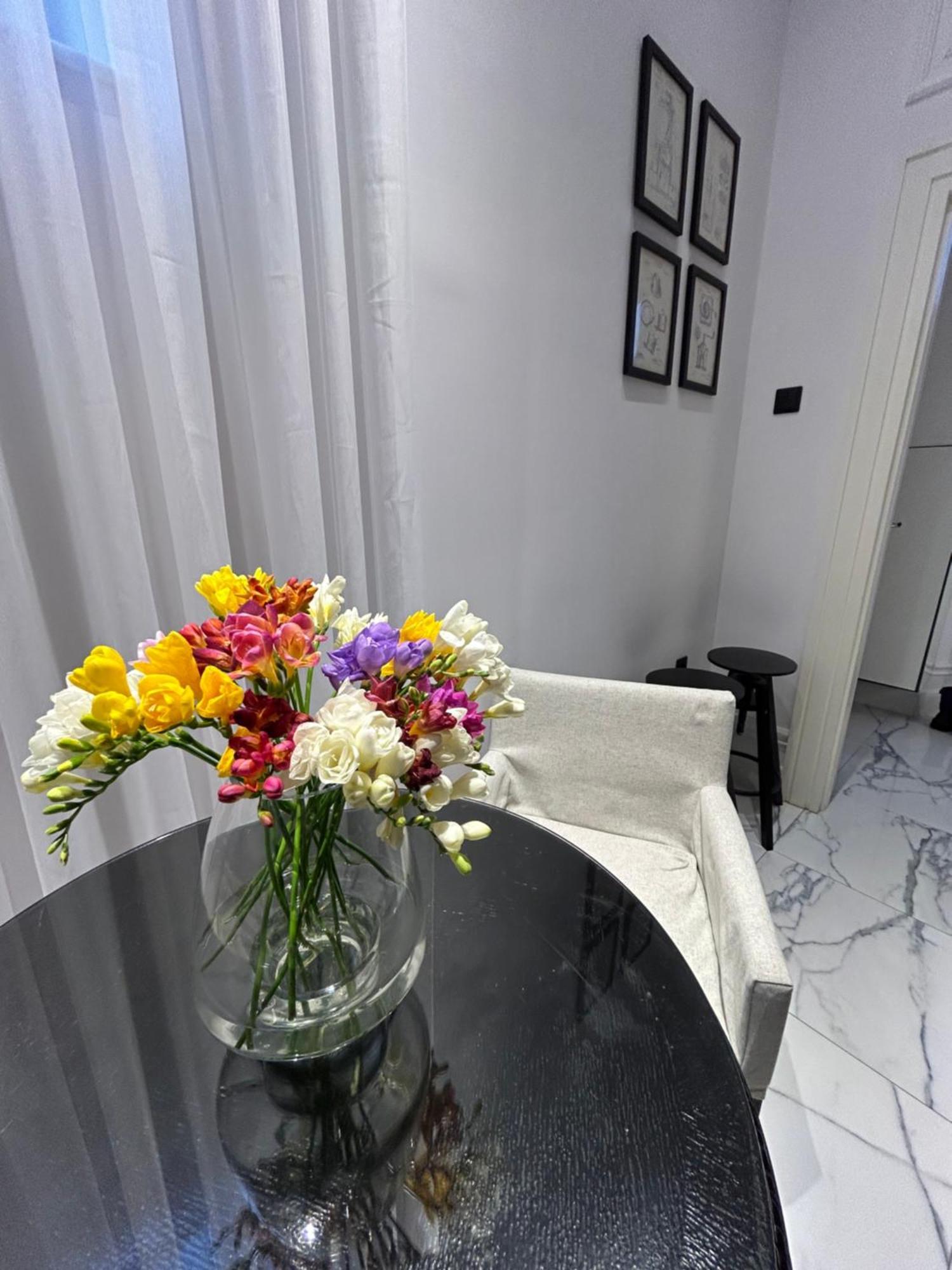 Premium Luxury Opera Near Opera And Basilica Apartment